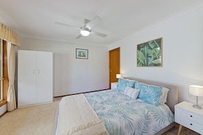 4 bedrooms, free WiFi