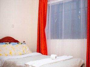 1 Schlafzimmer, Schreibtisch, Bügeleisen/Bügelbrett, kostenloses WLAN