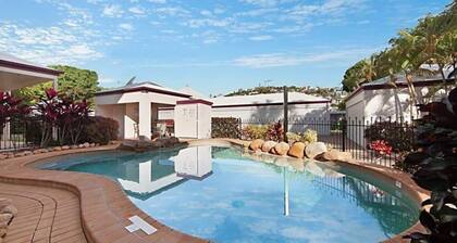 The Esplanade-Amazing 3 bed, 2 Bath, Pool