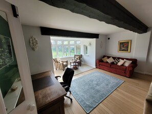 Ferienhaus | Wohnbereich | Kamin