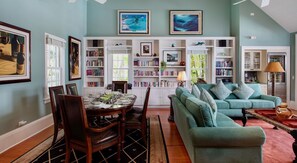 Dining - **ELEGANT ESCAPE @ THE ANNEX** Lavish Private Home & Pool + LAST KEY SERVICES… (Key West)