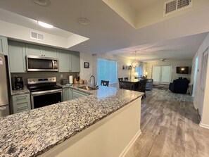 Condo, 2 Bedrooms | Private kitchen