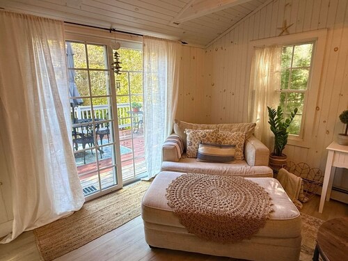 Charming Waterfront Cape Cottage with Private Beach and Beautiful Water Views