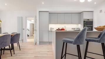 House, Berbilang Katil | Bahagian dalam