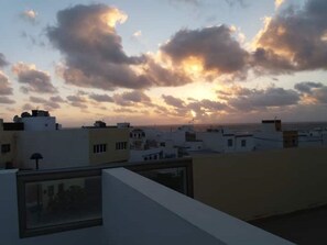 Property grounds - Los Lagos Sunset - Azotea privada con vista al mar (Los Lagos)
