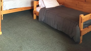 6 dormitorios, wifi gratis, ropa de cama