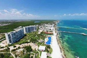 Exterior - Penthouse Beachfront Luxury 6 People Wifi, AA (Cancún)