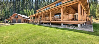 Waterfront Log Home w/ 95 Acres on Yaak River