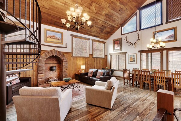 TV, fireplace, offices