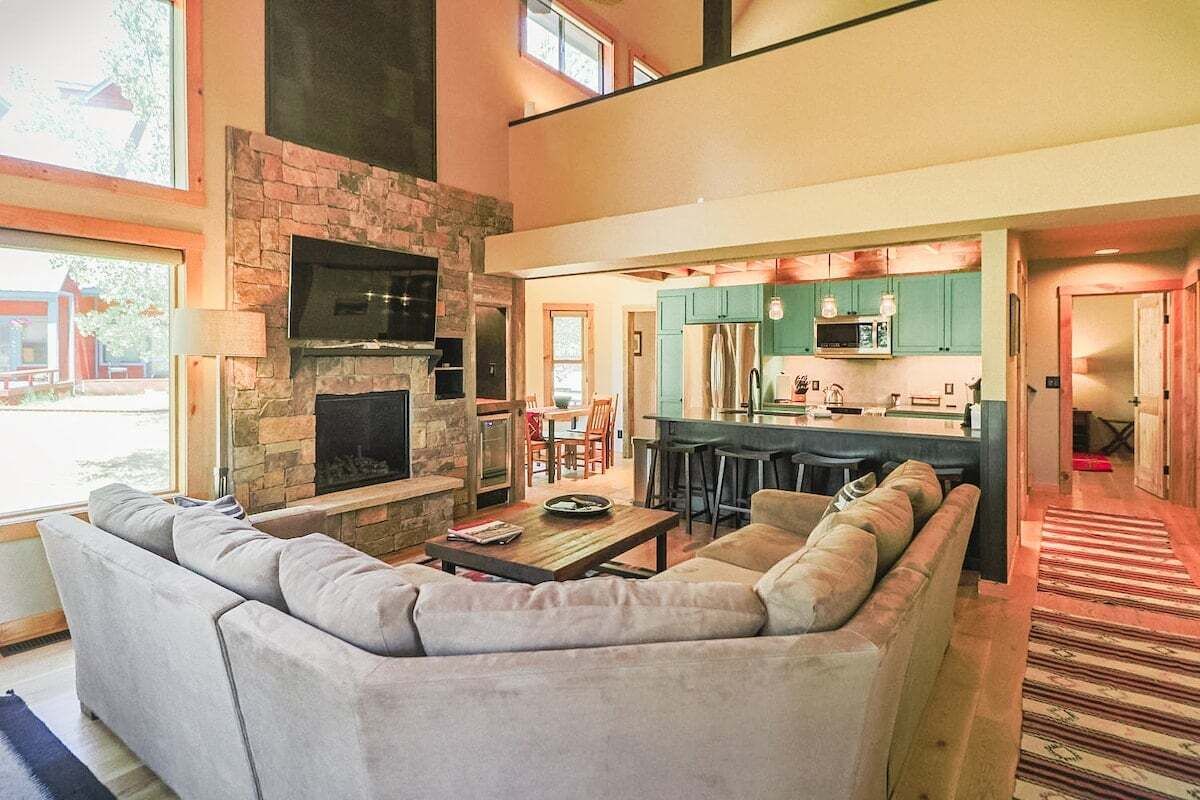 TV connectée, cheminée