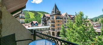 Lift House Lodge, Remodeled Downtown Lionshead Studio Condo