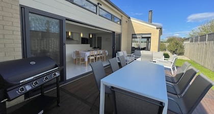 Anglers Rest at Sunderland Bay