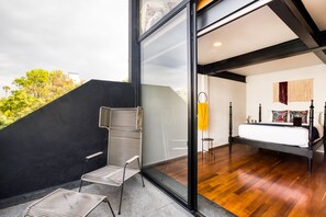 Luxury Penthouse with Terrace