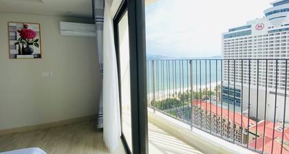 Gold Coast Beach and City View, Best Mattress for Traveler