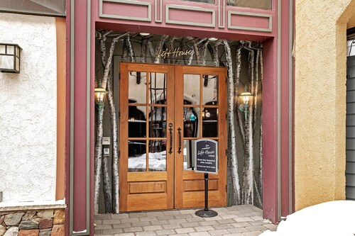 Lift House 403, Studio Condo in Vail Lionshead Village