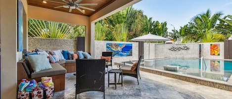 Outdoor pool, a heated pool
