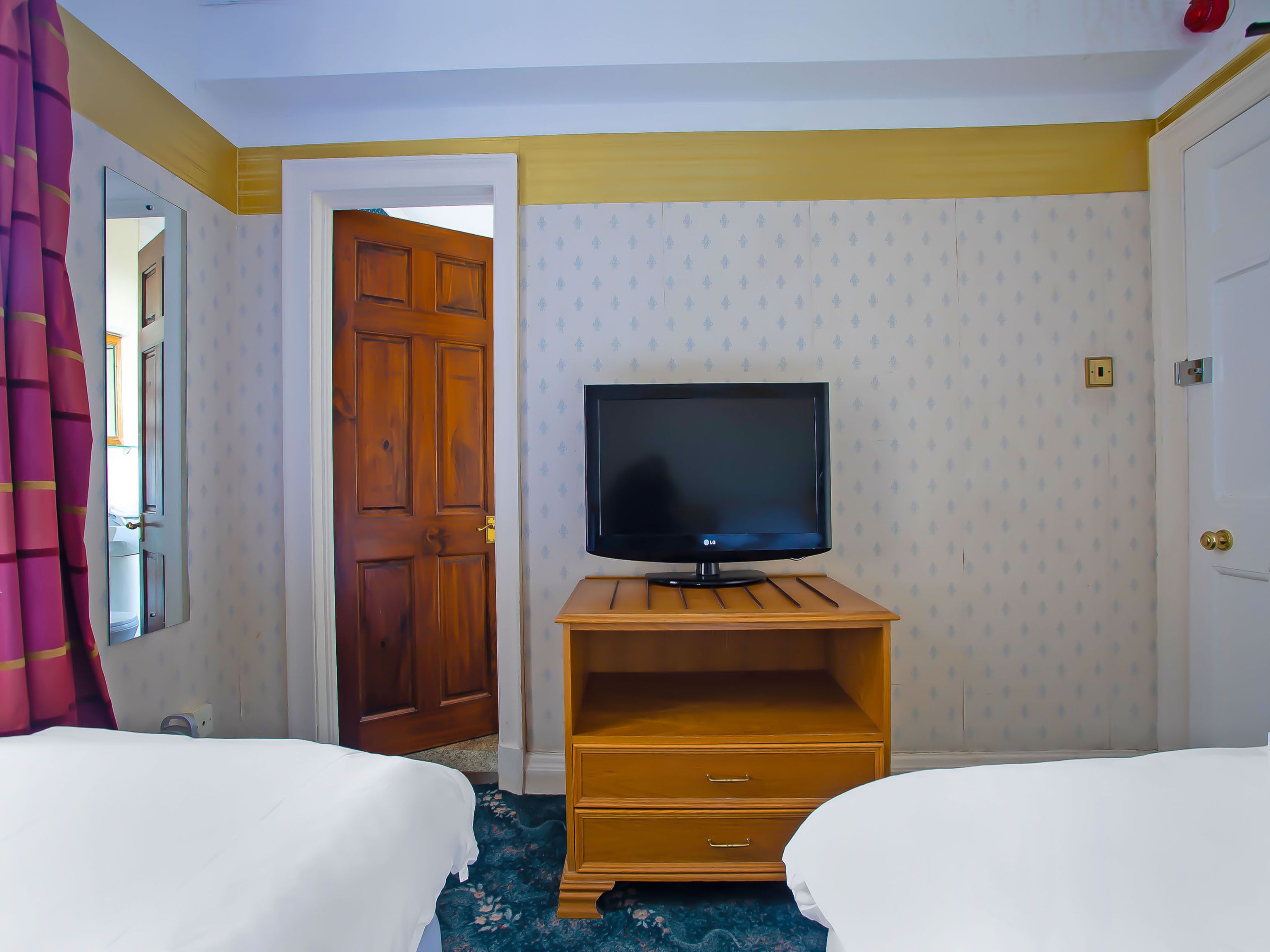 Habitación estándar con 2 camas individuales, 2 camas individuales | Ropa de cama 