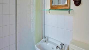 Shower, free toiletries, towels, soap