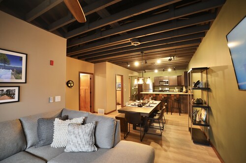 Modern Rustic 2BR Condo in Downtown Minocqua—Walk to Shops, Dining & Lake