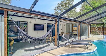 Mad Beach Bungalow w/ Heated Pool - 4 Mins to Madeira Beach