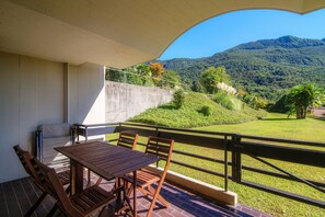 Deluxe Apartment | Terrace/patio - Cadro Garden (Lugano)