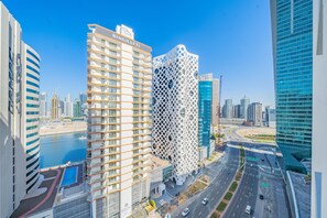 คอมฟอร์ทอพาร์ทเมนท์ | วิวระเบียง