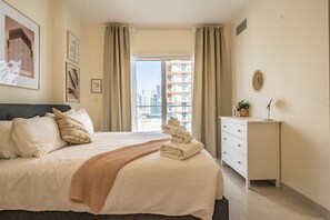 คอมฟอร์ทอพาร์ทเมนท์ | 1 ห้องนอน, ตู้นิรภัยในห้องพัก, ห้องพักตกแต่งอย่างมีเอกลักษณ์