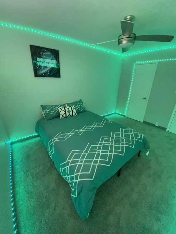 2 camere, ferro/asse da stiro, Wi-Fi gratuito, lenzuola