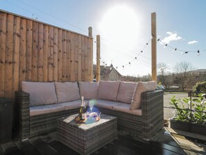 Terrace/patio - Rosemary Cottage (Whitby)
