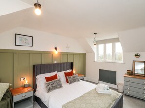 1 bedroom, individually decorated, individually furnished, free WiFi - Rosemary Cottage (Whitby)