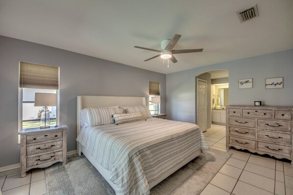 4 bedrooms, iron/ironing board, travel cot, free WiFi