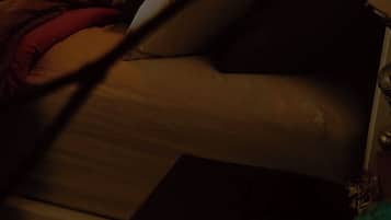 3 Schlafzimmer, Schreibtisch, Bügeleisen/Bügelbrett, Reisekinderbett