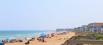 The Addie Shack | Pet Friendly | Steps to Beach