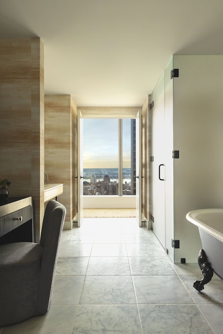 Virgin Hotels New York City - Image 10