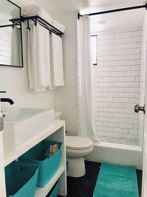 Hair dryer - 2 Bedroom APT 4C, Oceanview + Pool, Near Beach | Paradise Point Barbados (Oistins)