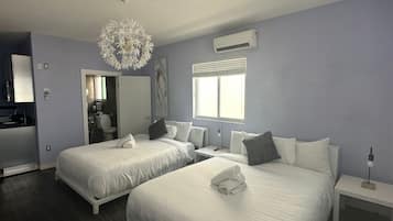 Exclusive Suite | 1 bedroom, desk, iron/ironing board, free WiFi