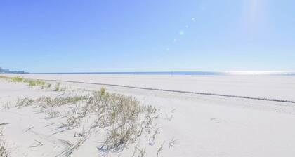Oversized Family Beach Block Duplex with Game Room