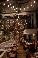 Dinner and brunch served, alfresco dining 