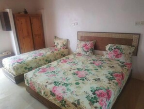 4 soverom og skrivebord