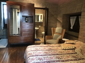 Free WiFi, bed sheets - Cottage independent from the villa provided with kitchenette (Lazio)