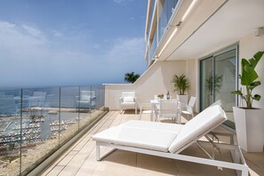 Sea View Apartment with Jacuzzi-Privilege Suite | Terrace/patio - Grand Horizon Luxury Boutique Apartments (Mogan)