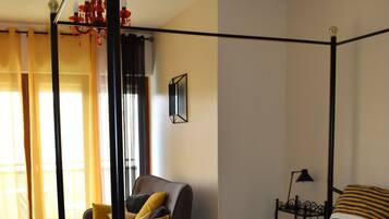 Comfort Double Room | Individually decorated, individually furnished, free WiFi, bed sheets