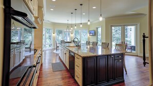 Private kitchen - 7 Loblolly (Hilton Head Island)