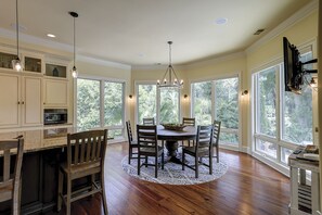 Dining - 7 Loblolly (Hilton Head Island)