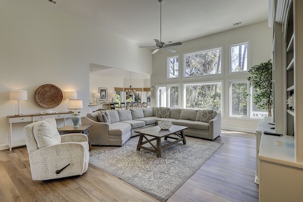 TV - 34 Mooring Buoy (Hilton Head Island)