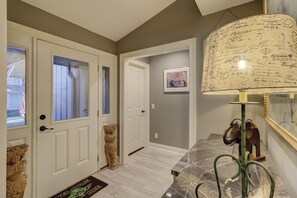 Interior - 10 Surf Scoter (Hilton Head Island)