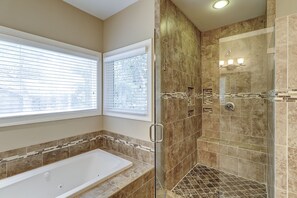 Shower - 73 Port Tack (Hilton Head Island)