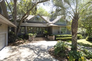 Exterior - 20 Turnberry Lane (Hilton Head Island)
