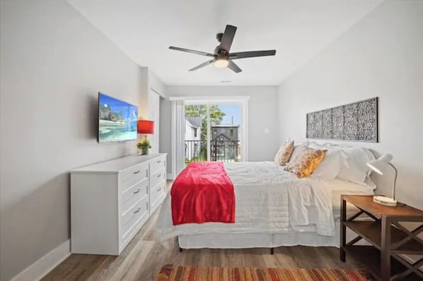 2 bedrooms, iron/ironing board, free WiFi, bed sheets