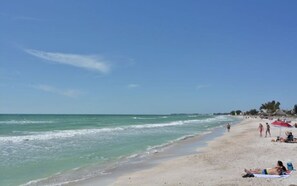 Unclassified image, 2 of 46, button